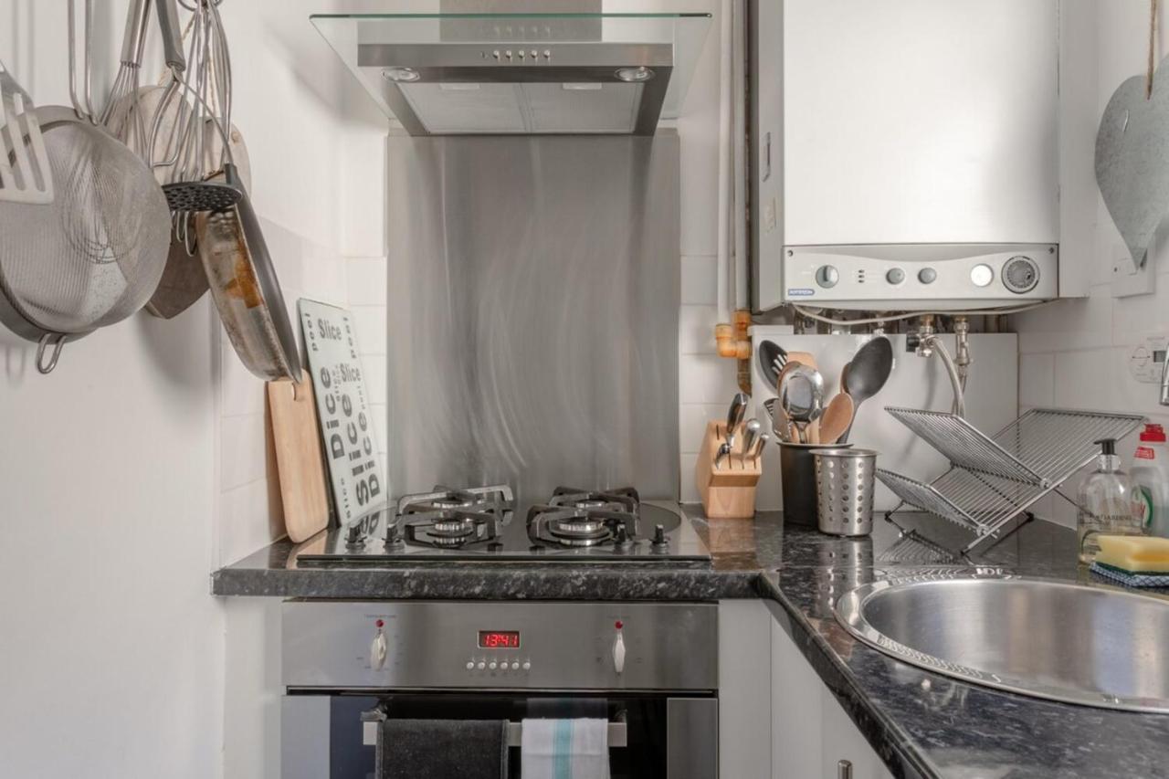 Stylish 1 Bed Apartment Near Battersea Park لندن المظهر الخارجي الصورة
